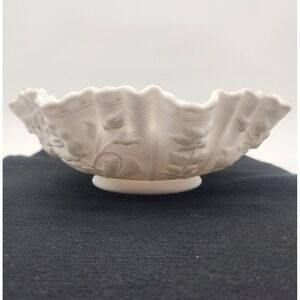 Imperial Glass Large Rose Satin Milk Glass Bowl‎ Vintage Ruffle Scalloped Edge